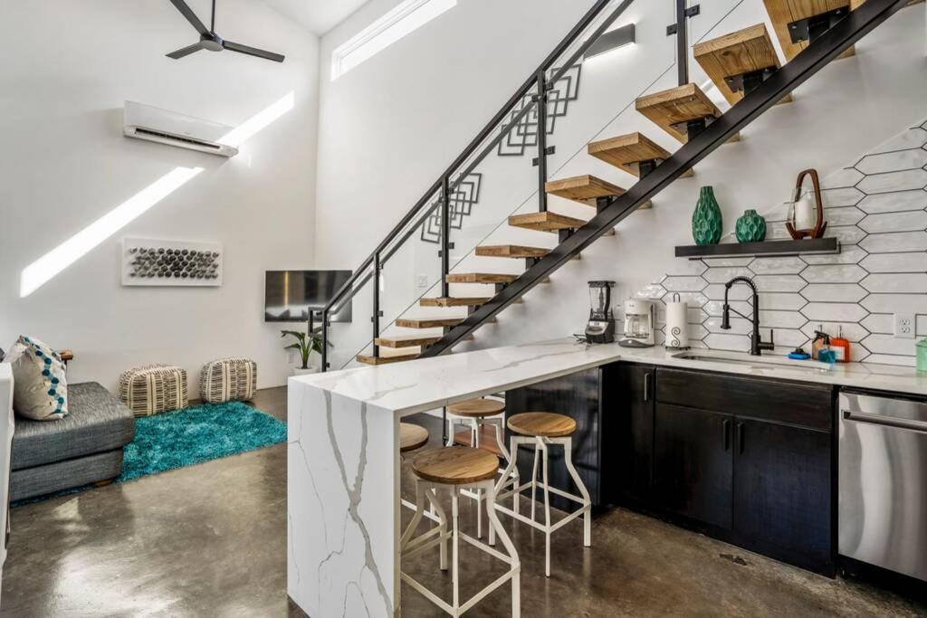 Quantum Tiny Loft At East End Revitalized Houston Esterno foto